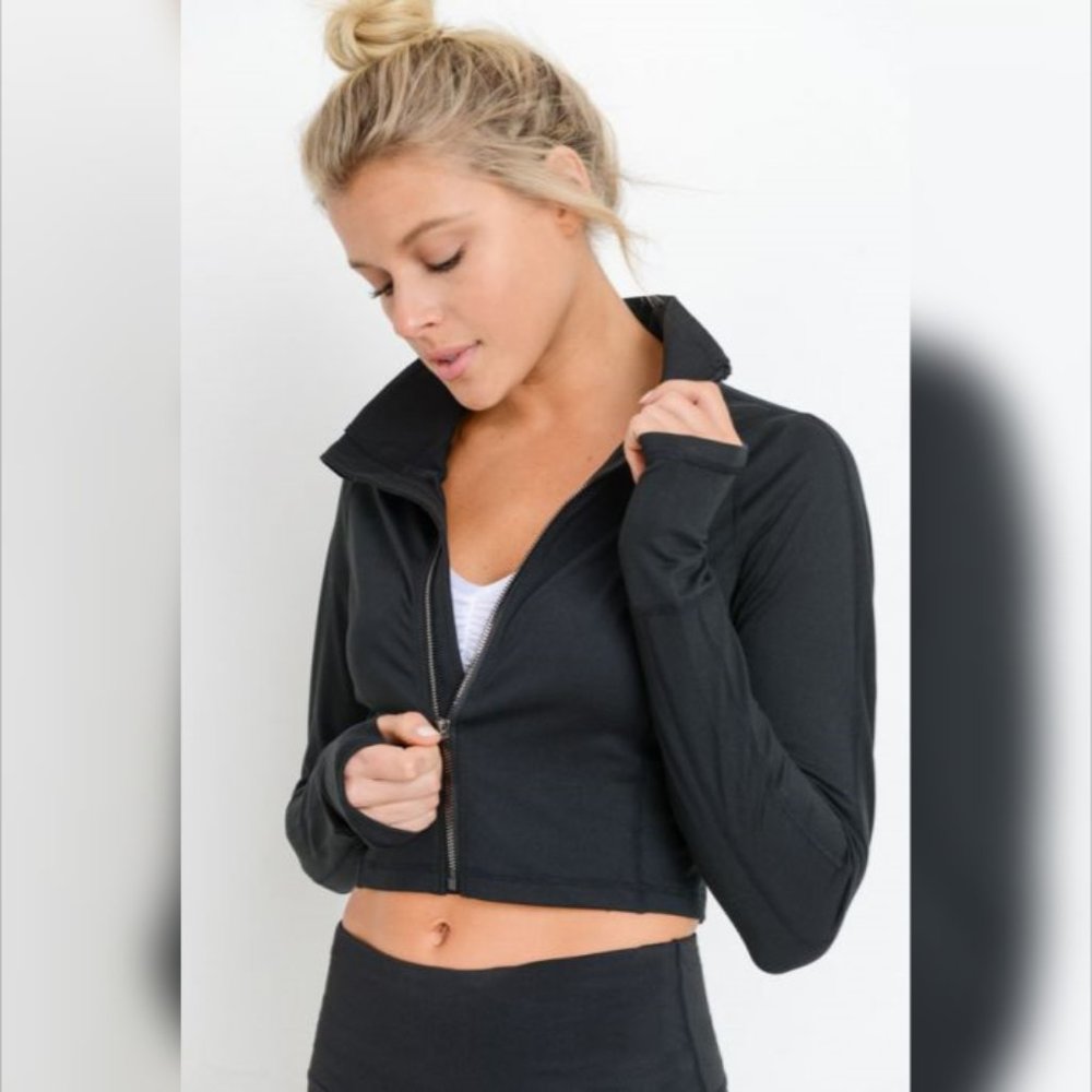 Zip-Up Crop Active Jacket with Thumbholes